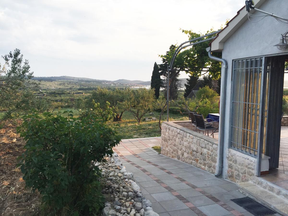 Holiday Home Olive Šibenik Exteriör bild
